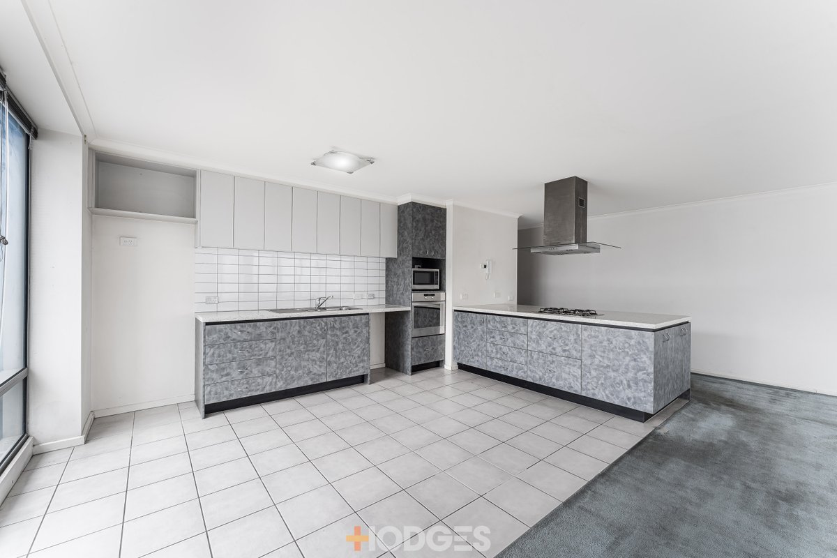601 / 118 Dudley Street West Melbourne - Residential for sale