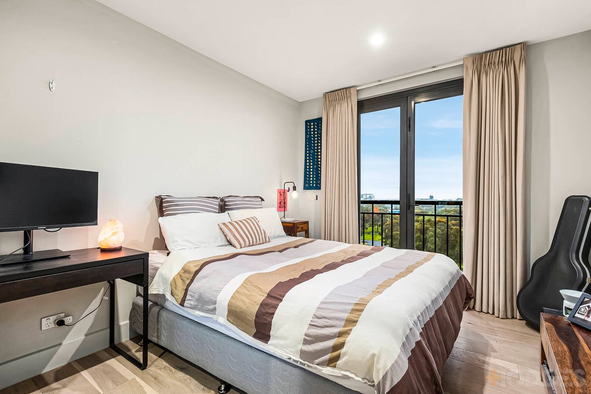 602 / 3 Remington Drive Highett - Residential for sale