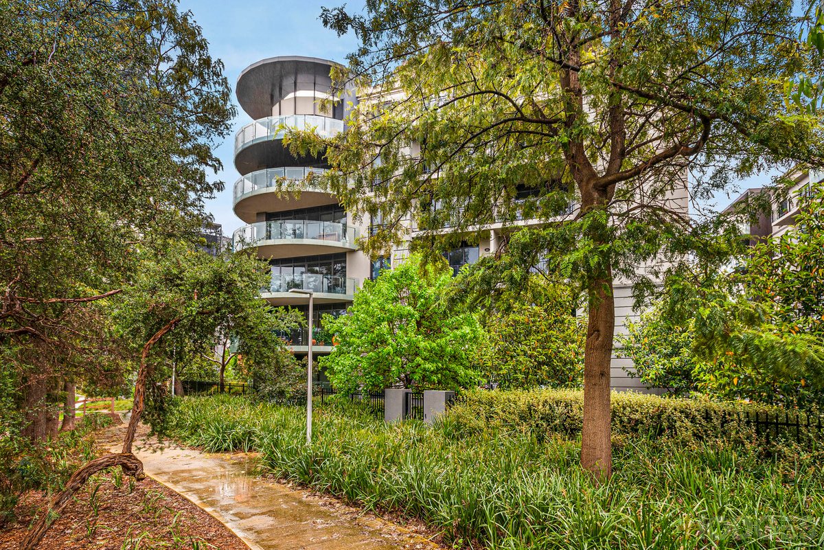 602 / 3 Remington Drive Highett - Residential for sale