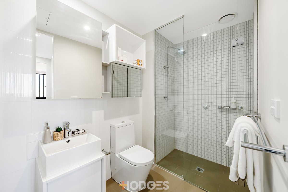 607 / 18 McCombie Street Elsternwick - Residential for sale