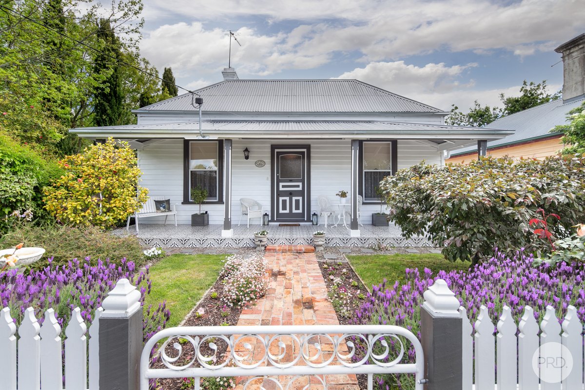 61 Cambridge Street, CRESWICK VIC 3363