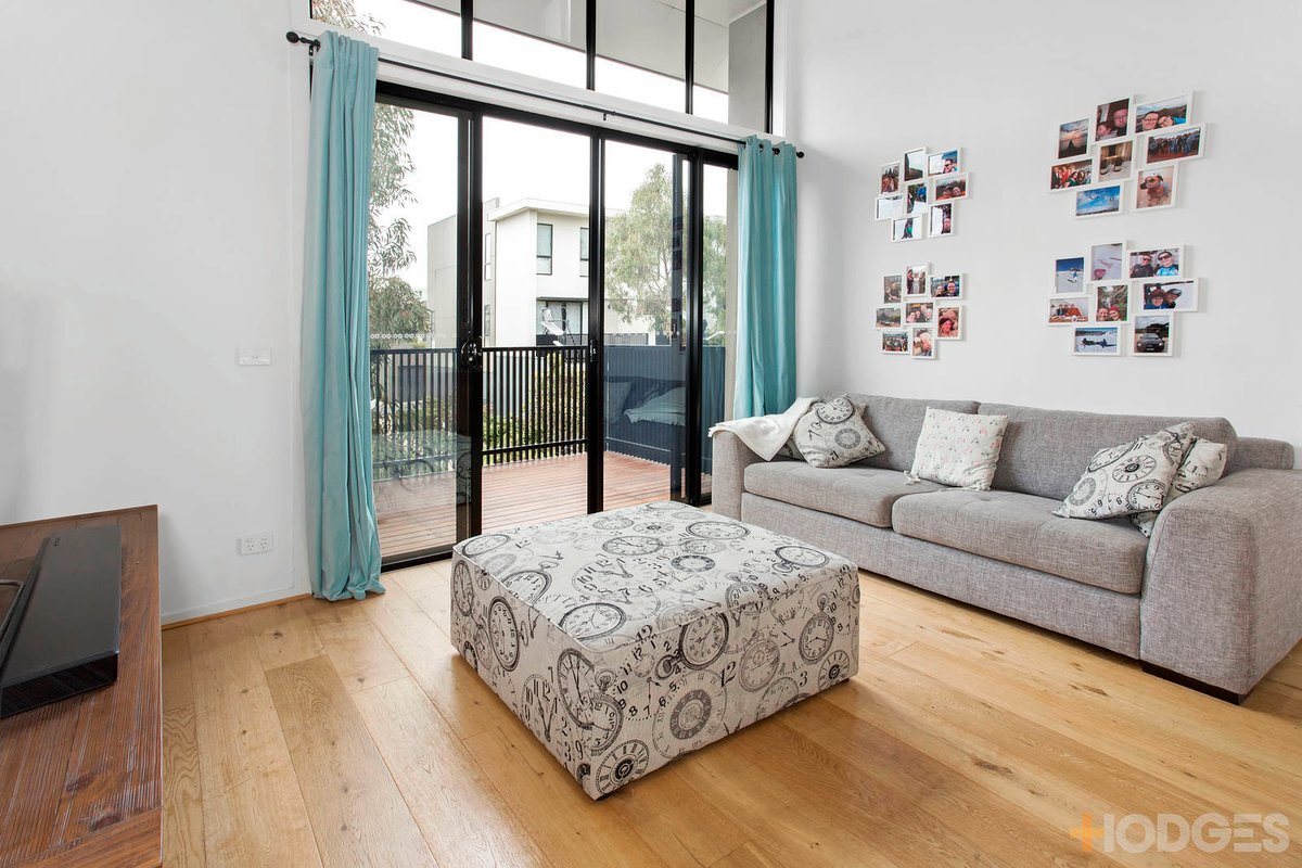 61 Central Park Walk Cheltenham - Residential for sale