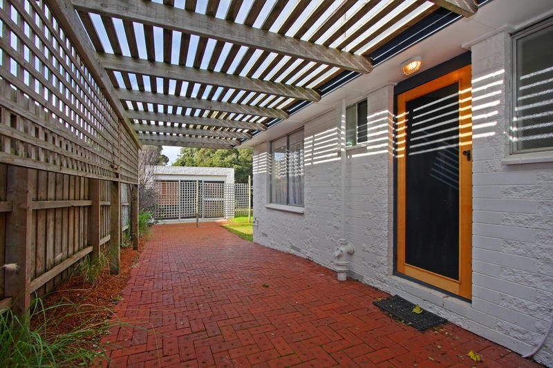 61 Florence Drive RYE - Residential for lease