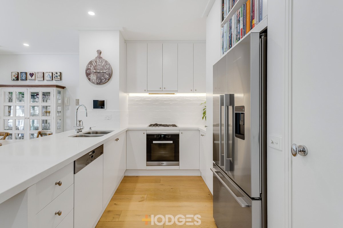 6 / 1 Graham Street PORT MELBOURNE - Residential for sale