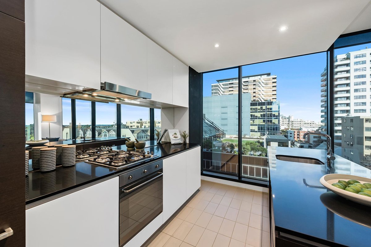 610 / 470 St Kilda Road MELBOURNE - Residential for sale