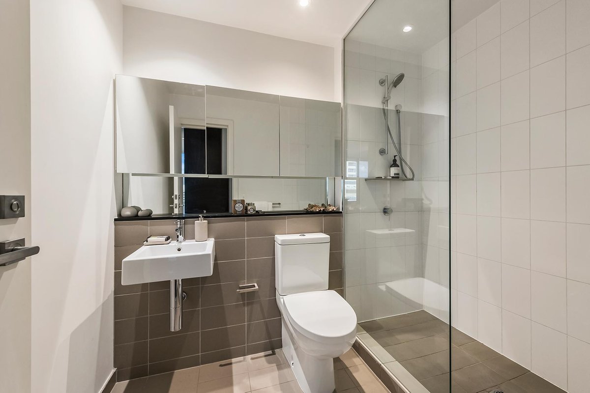 610 / 470 St Kilda Road MELBOURNE - Residential for sale