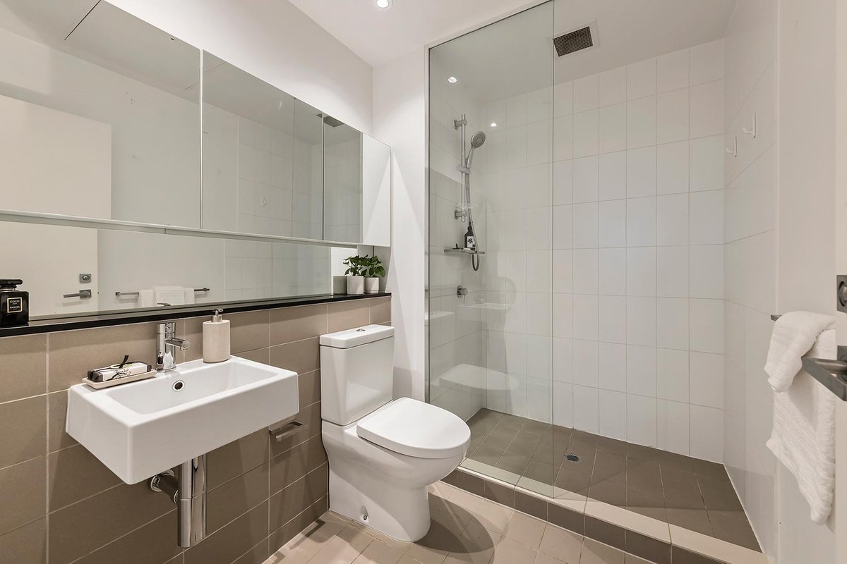 610 / 470 St Kilda Road MELBOURNE - Residential for sale