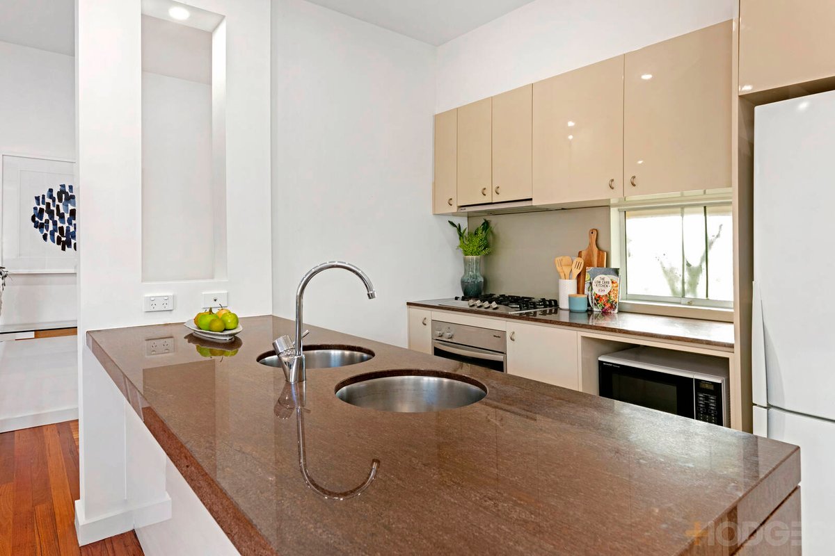 6 / 110 Martin Street Brighton - Residential for sale