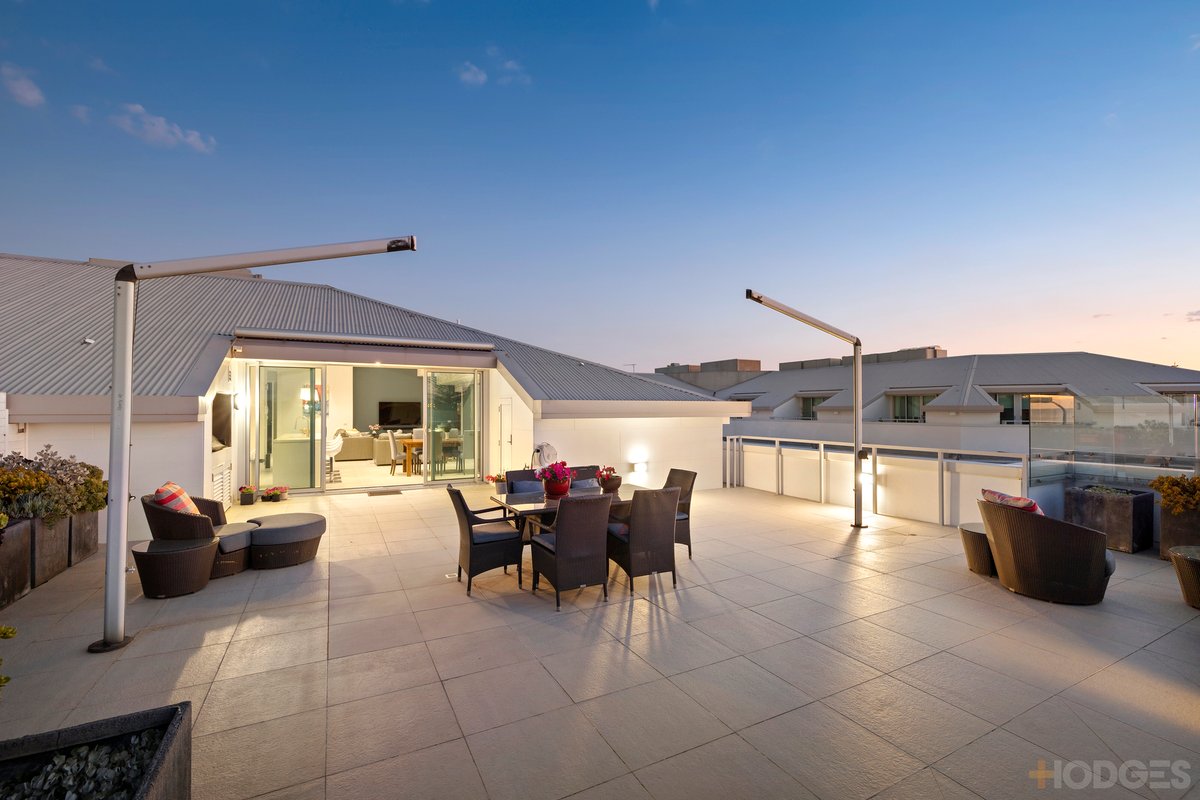 61 / 15 Beach Road Hampton - Residential for sale