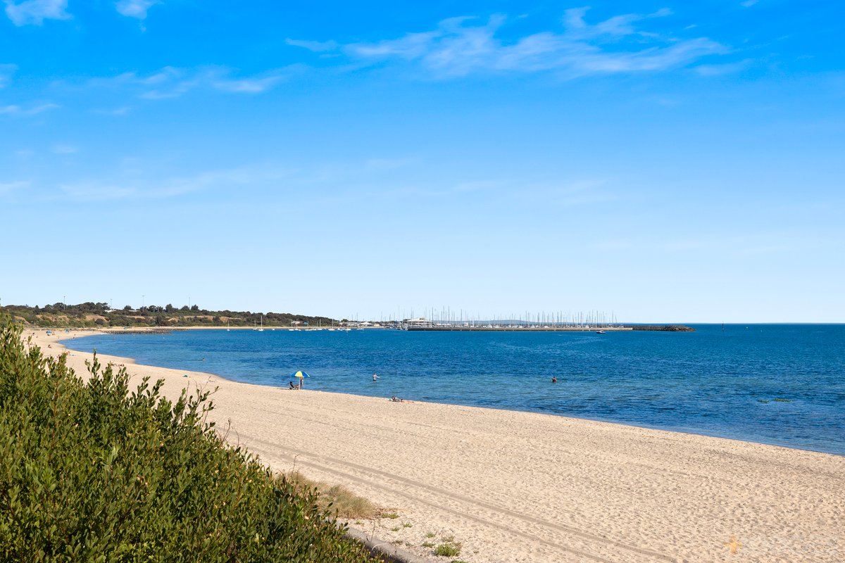 61 / 15 Beach Road Hampton - Residential for sale