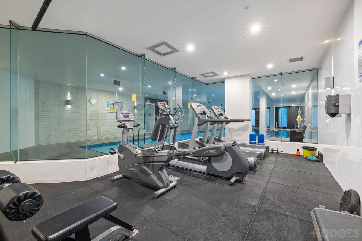 61 / 15 Beach Road Hampton - Residential for sale
