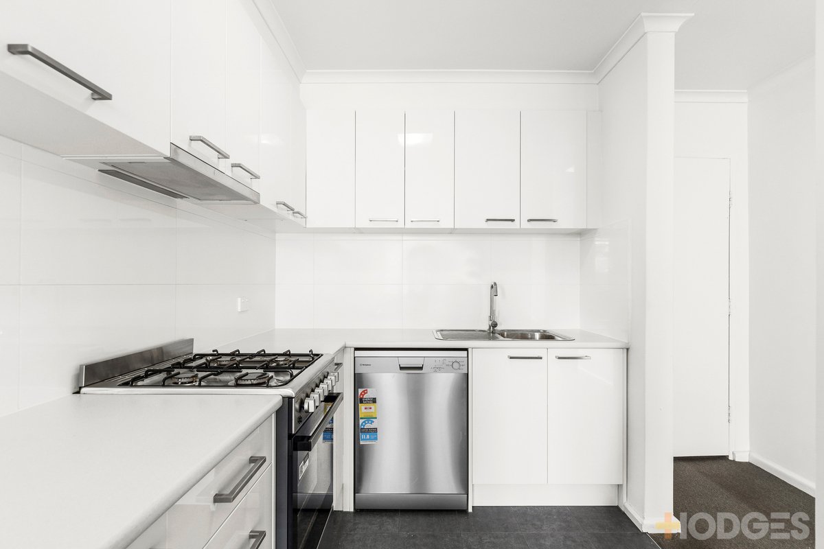 6 / 13 Monteath Avenue Hawthorn East - Residential for sale