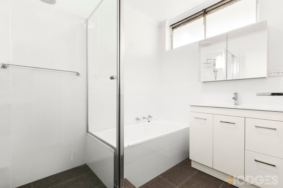 6 / 13 Monteath Avenue Hawthorn East - Residential for sale