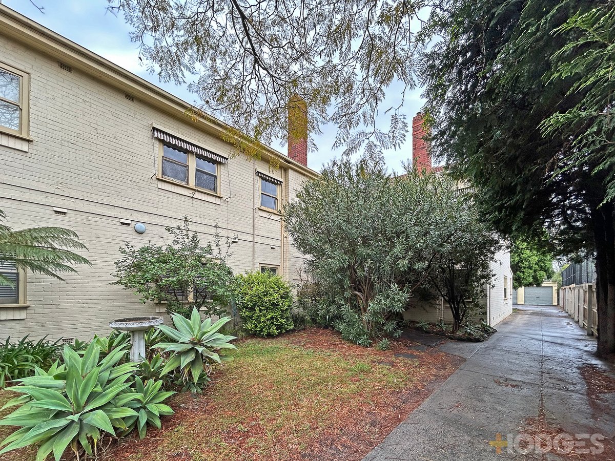 6 / 14 King Street Elsternwick - Residential for sale