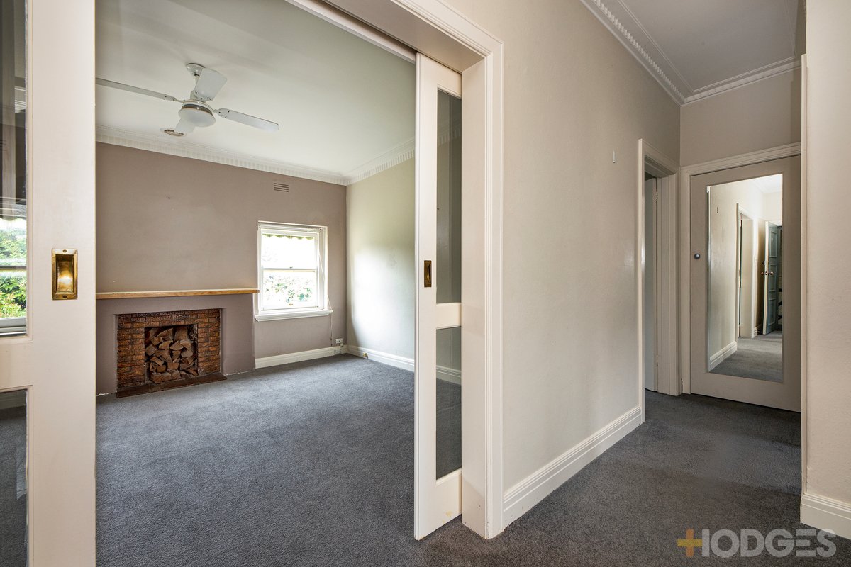 6 / 14 King Street Elsternwick - Residential for sale