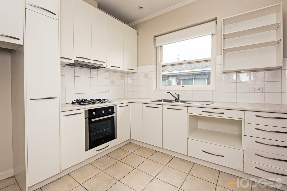 6 / 14 King Street Elsternwick - Residential for sale