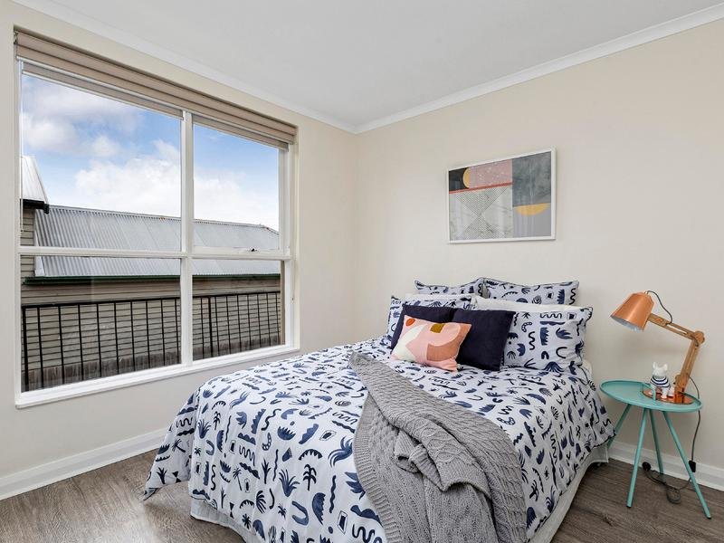 6 / 16 Warleigh Road WEST FOOTSCRAY - Residential for sale