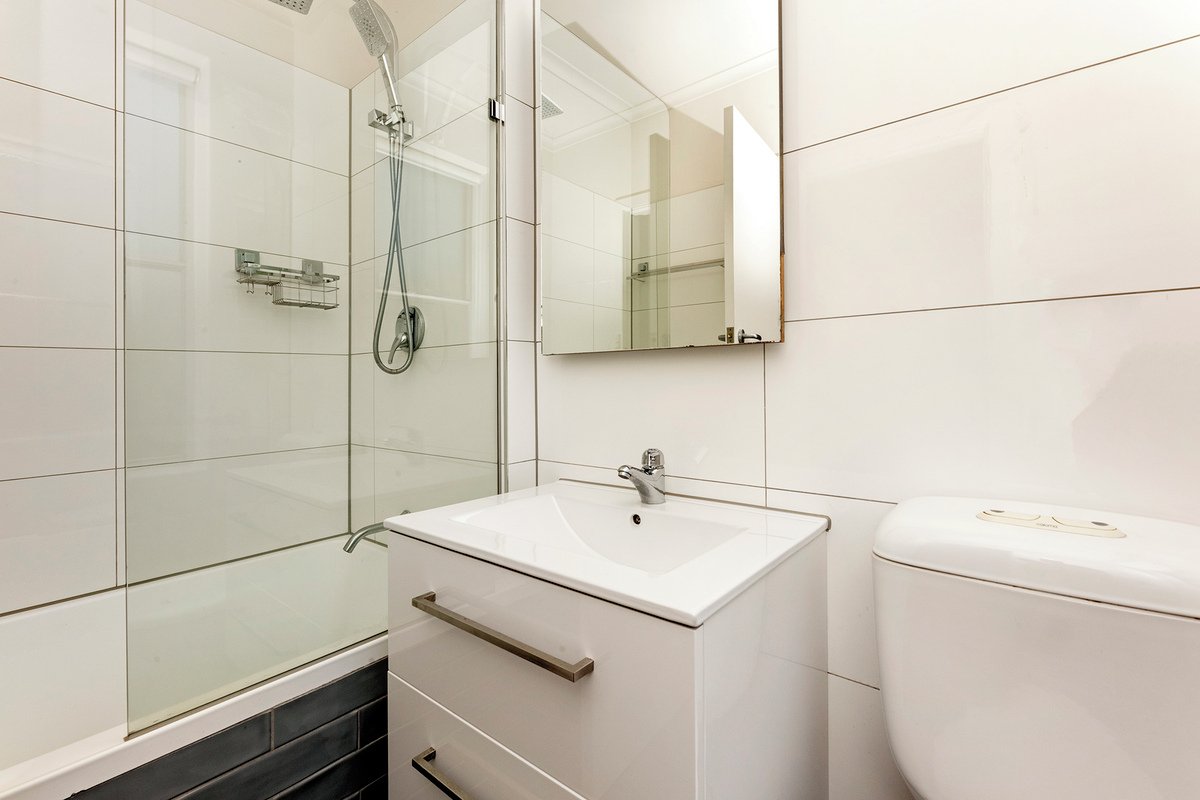 6 / 16 Warriston Street BRIGHTON - Residential for lease