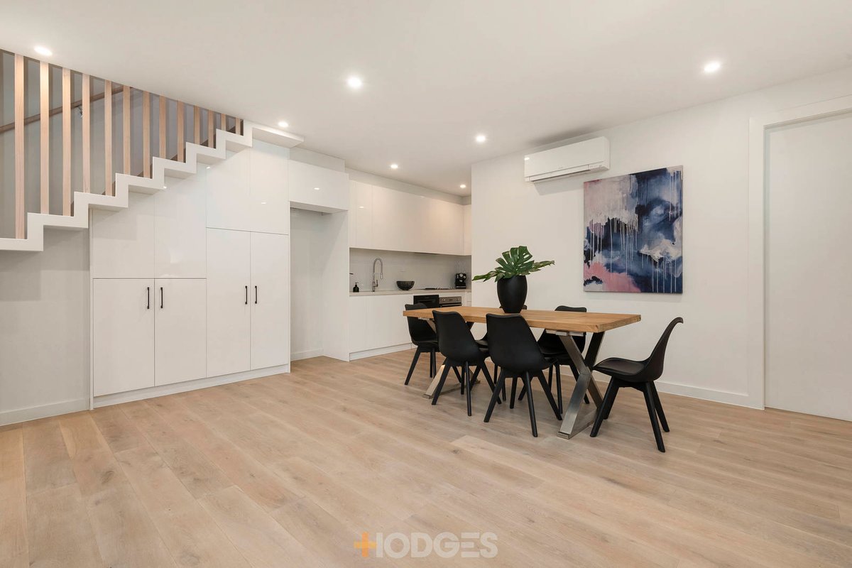 6 / 17 Rosella Street Murrumbeena - Residential for sale