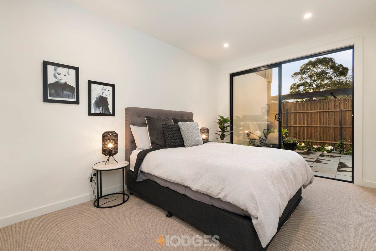 6 / 17 Rosella Street Murrumbeena - Residential for sale