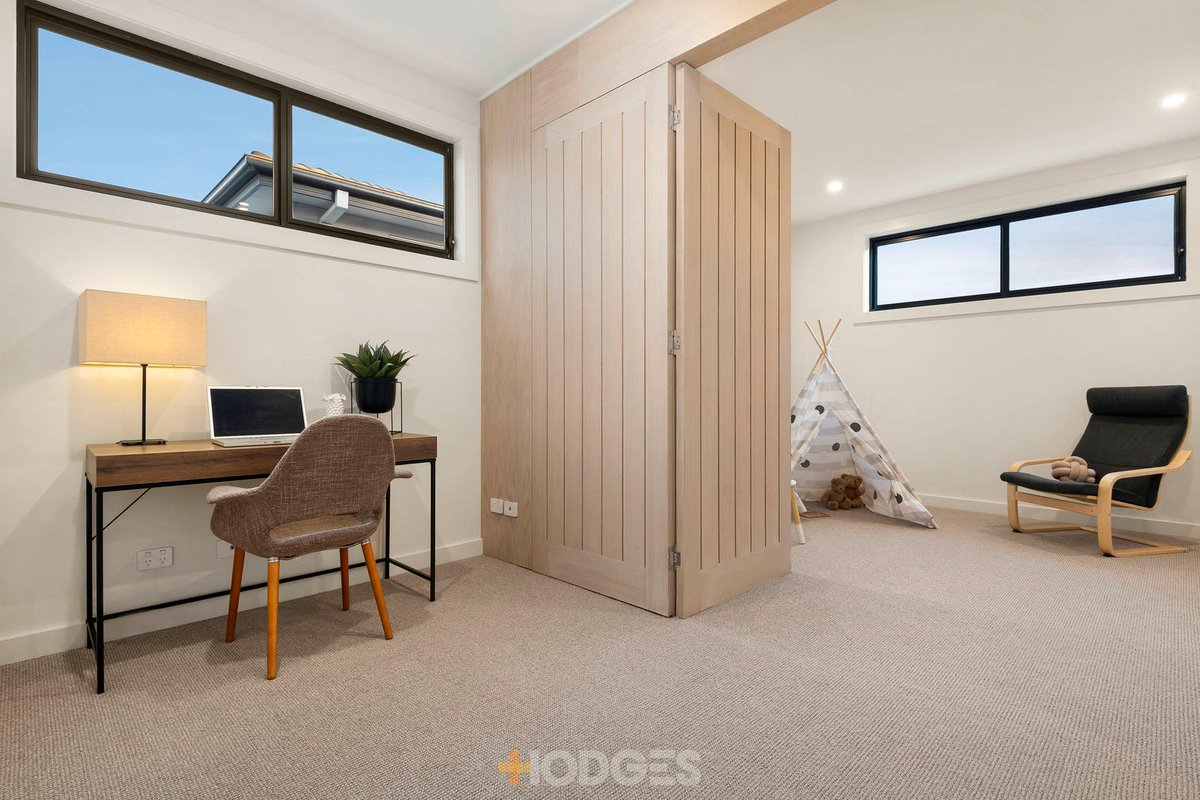 6 / 17 Rosella Street Murrumbeena - Residential for sale