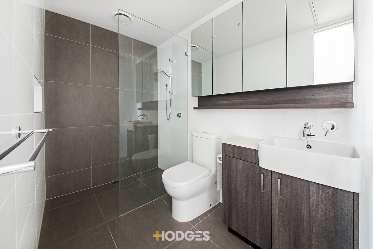 617 / 222 Bay Road Sandringham - Residential for sale