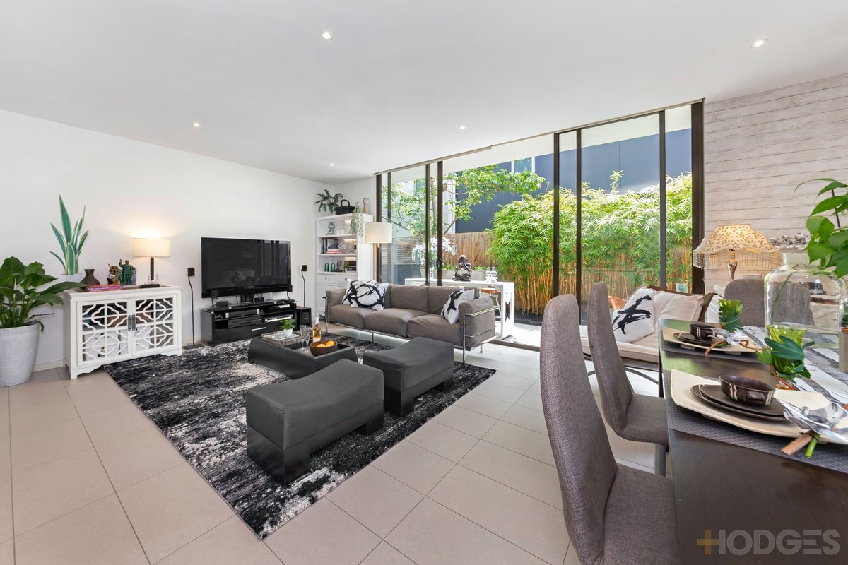 6 / 18 Warleigh Grove Brighton - Residential for sale