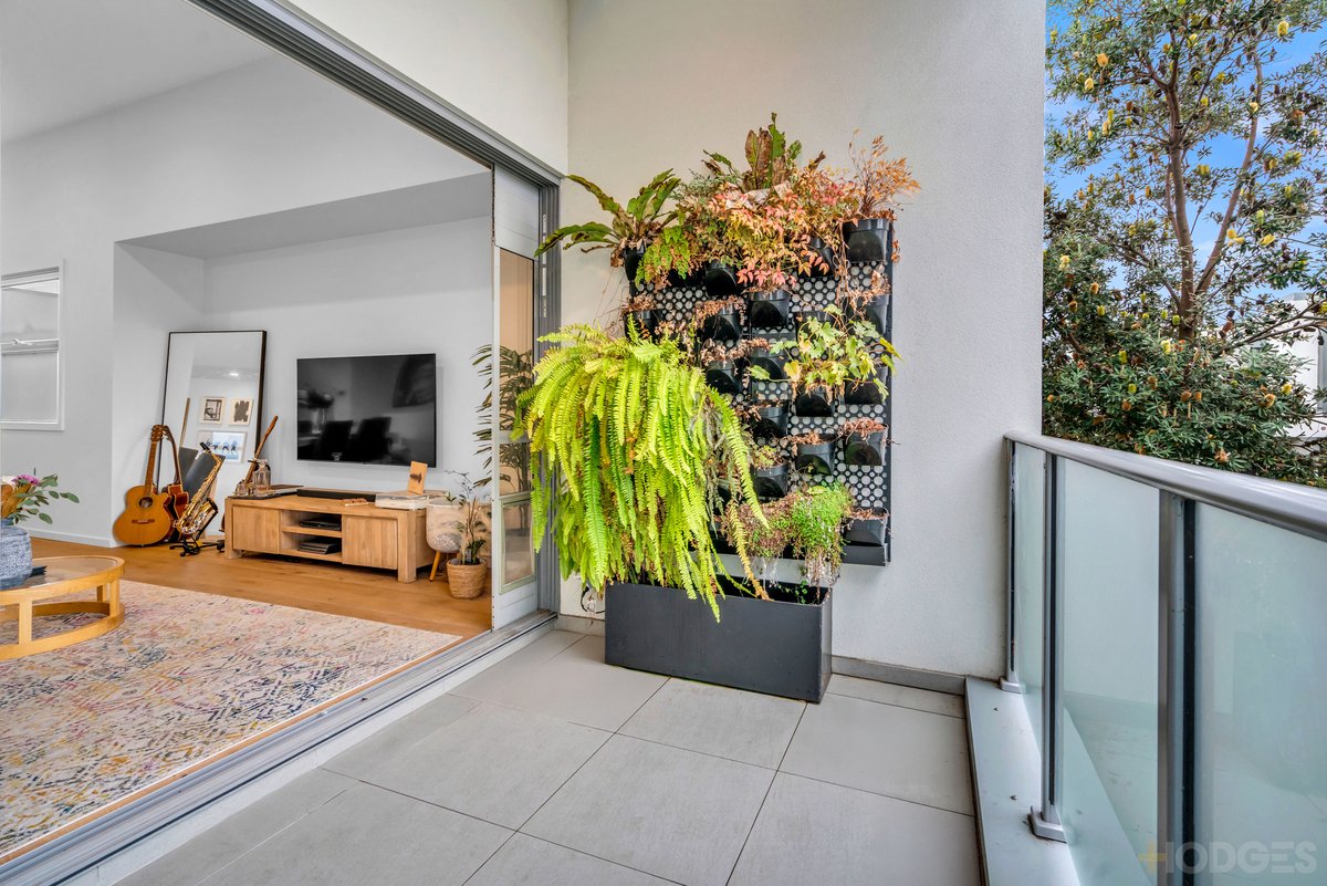 6 / 19 Reeve Court Cheltenham - Residential for sale