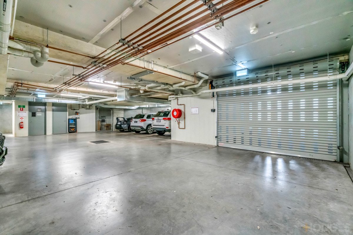 6 / 19 Reeve Court Cheltenham - Residential for sale