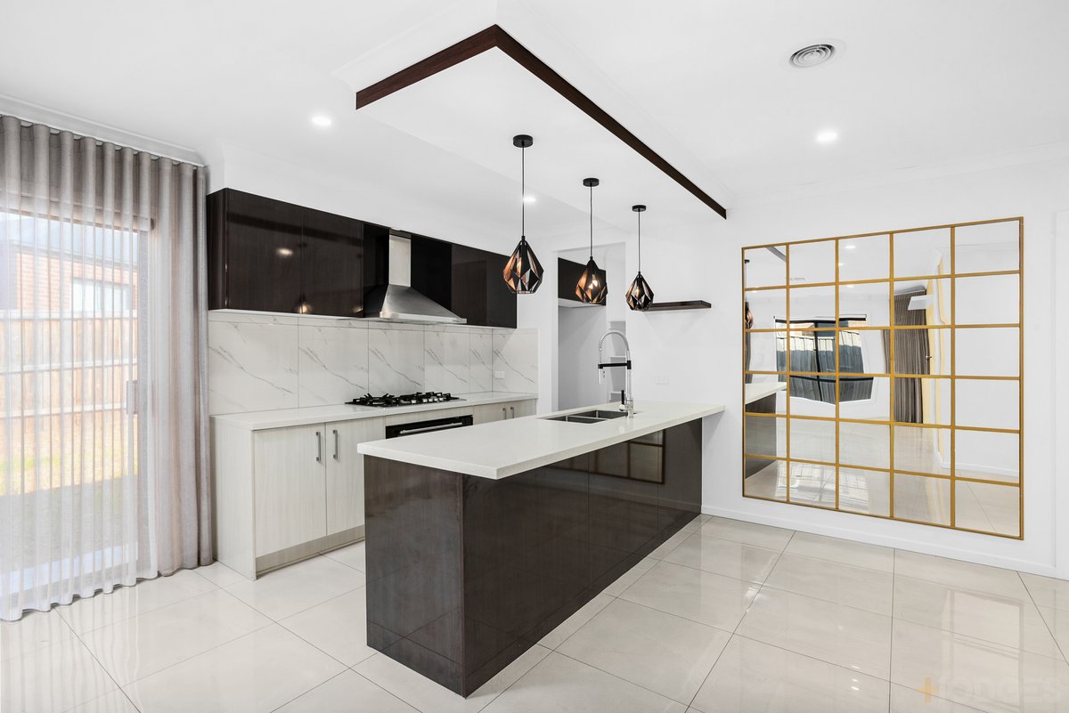 62 Athletic Circuit Clyde - Residential for sale