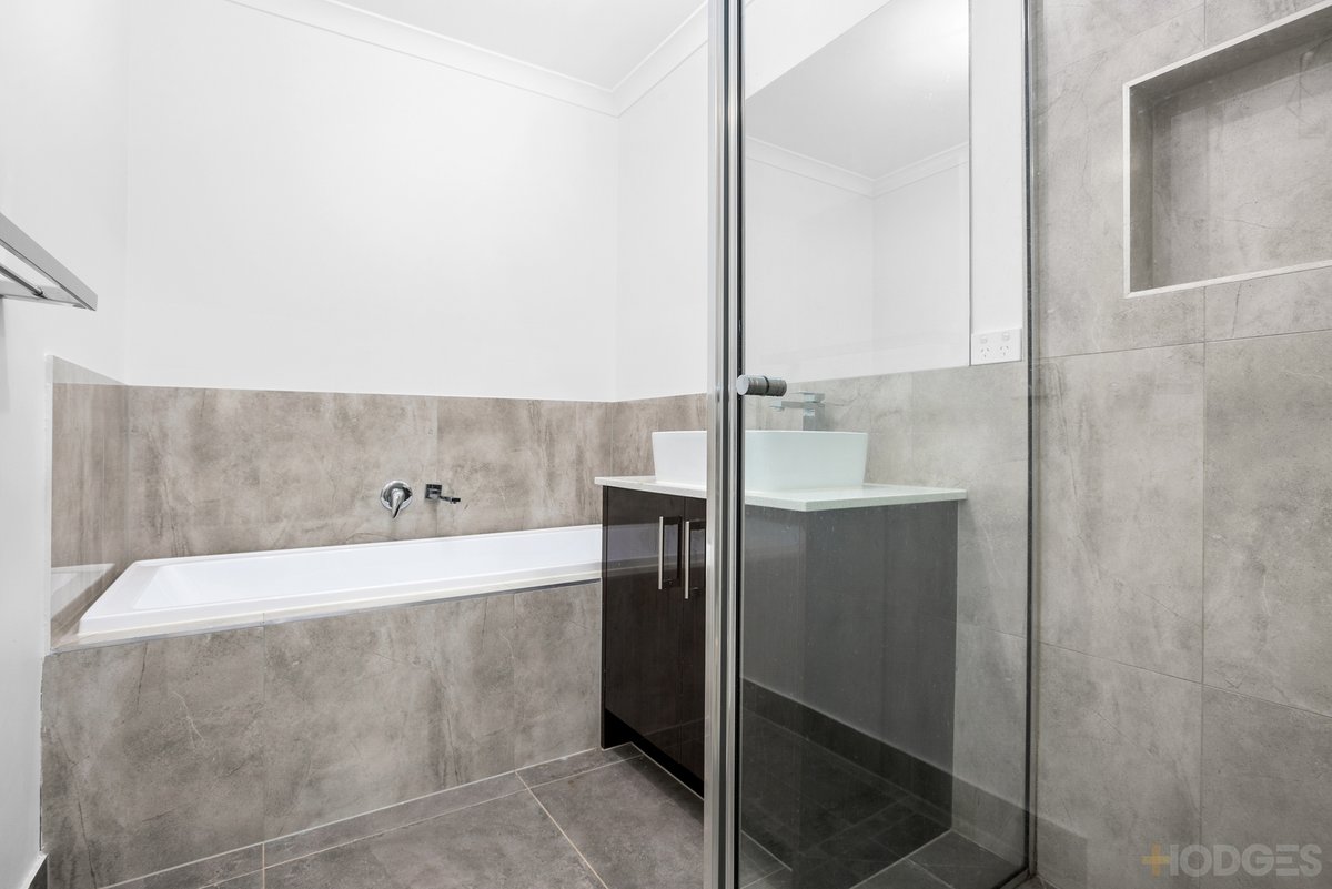62 Athletic Circuit Clyde - Residential for sale