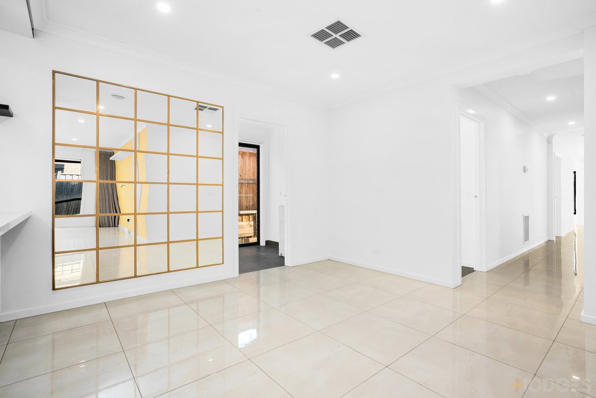 62 Athletic Circuit Clyde - Residential for sale