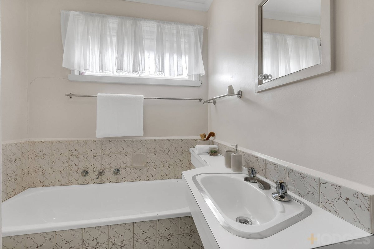 6 / 25 Ti Tree Grove Parkdale - Residential for sale