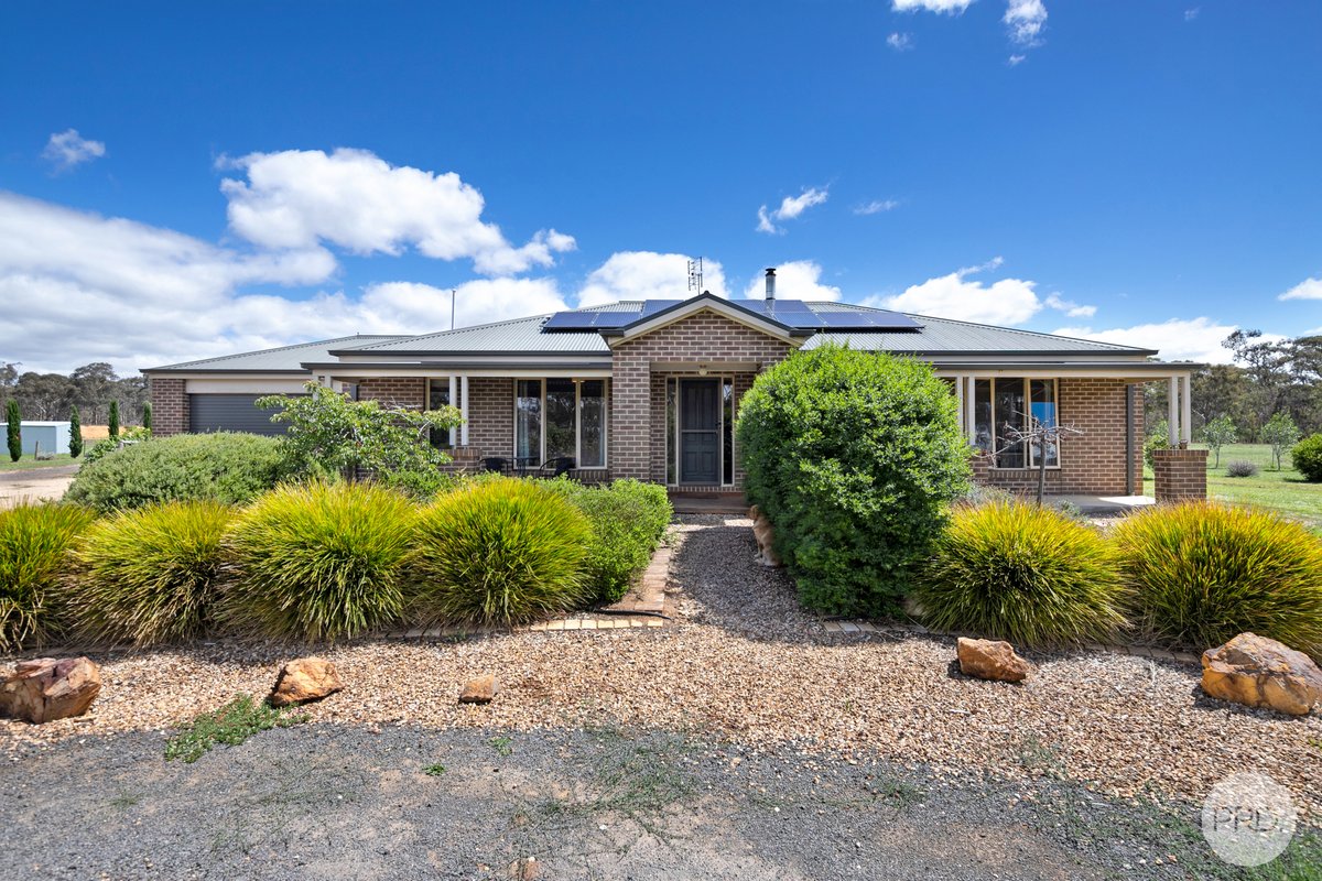 63 Crameri Road, CARISBROOK VIC 3464