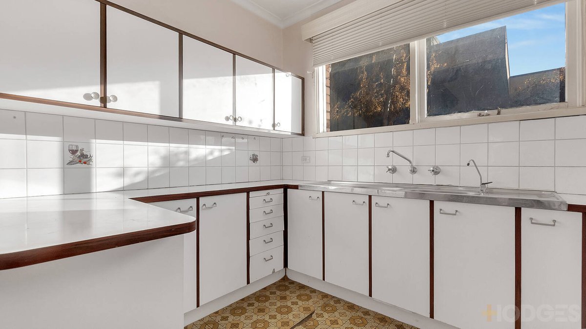 6 / 35-37 Balcombe Road Mentone - Residential for sale