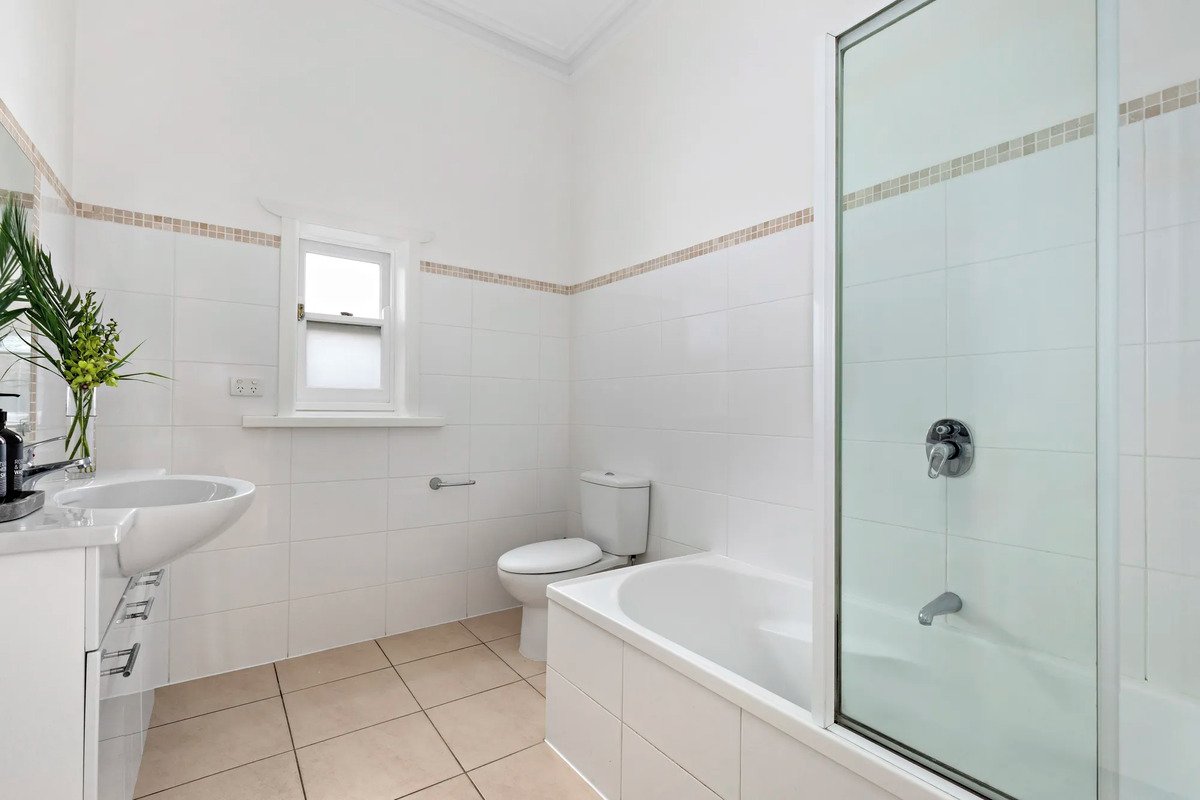 636 Hampton Street Brighton - Residential for lease