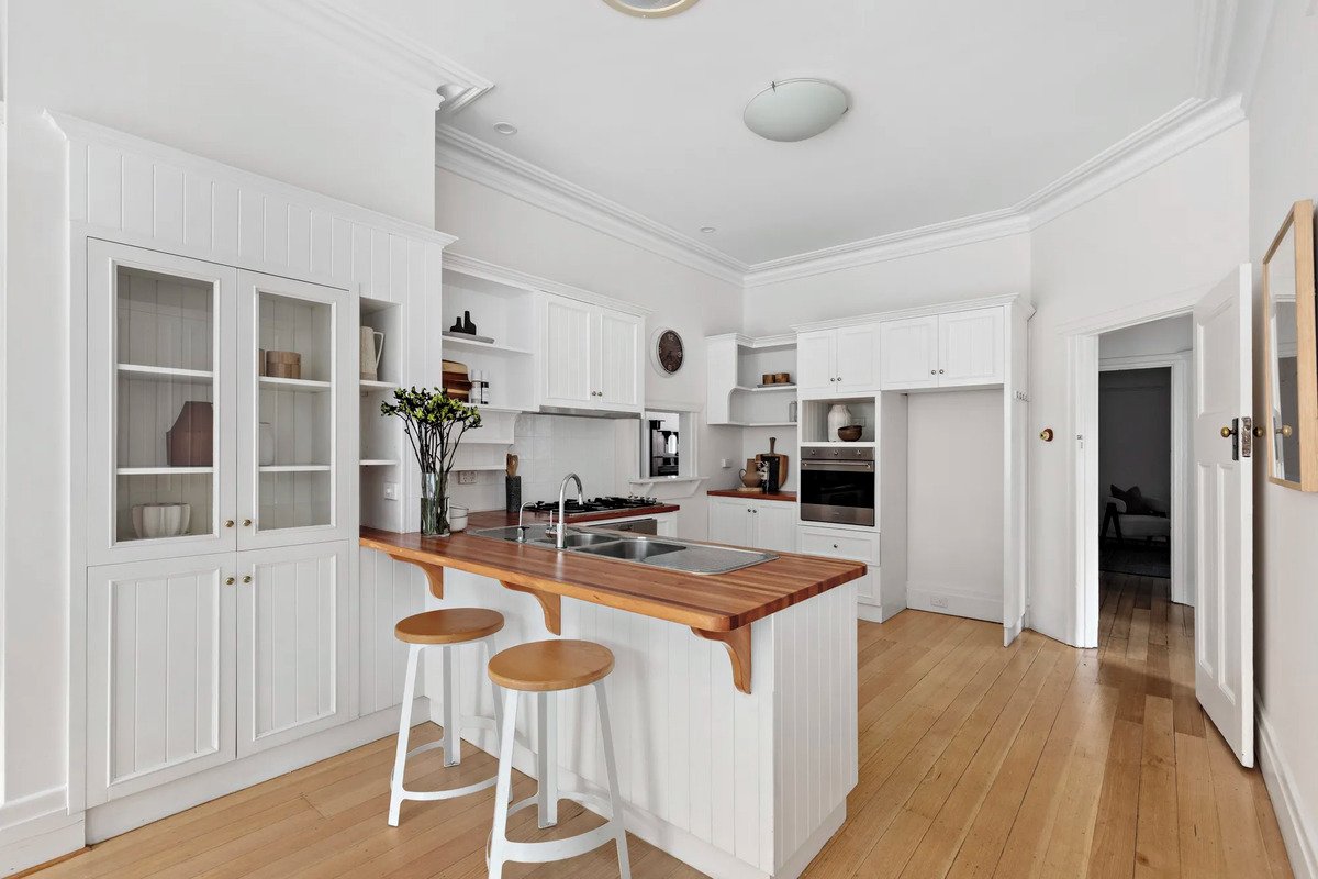 636 Hampton Street Brighton - Residential for lease