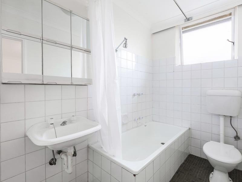 6 / 37 Somerville Road YARRAVILLE - Residential for sale