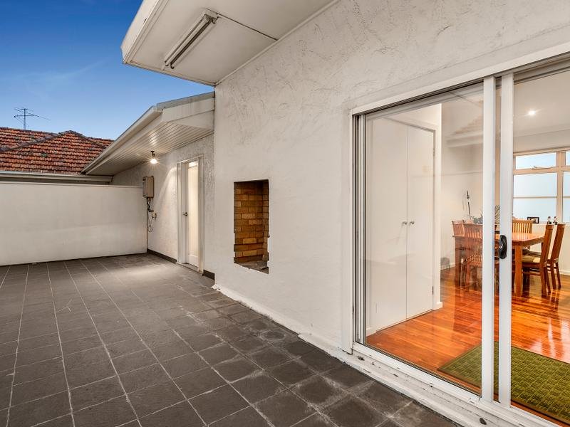 6 / 38 Geelong Road FOOTSCRAY - Residential for sale