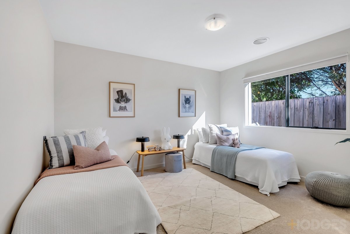 6 / 39 Brownfield Street Mordialloc - Residential for sale