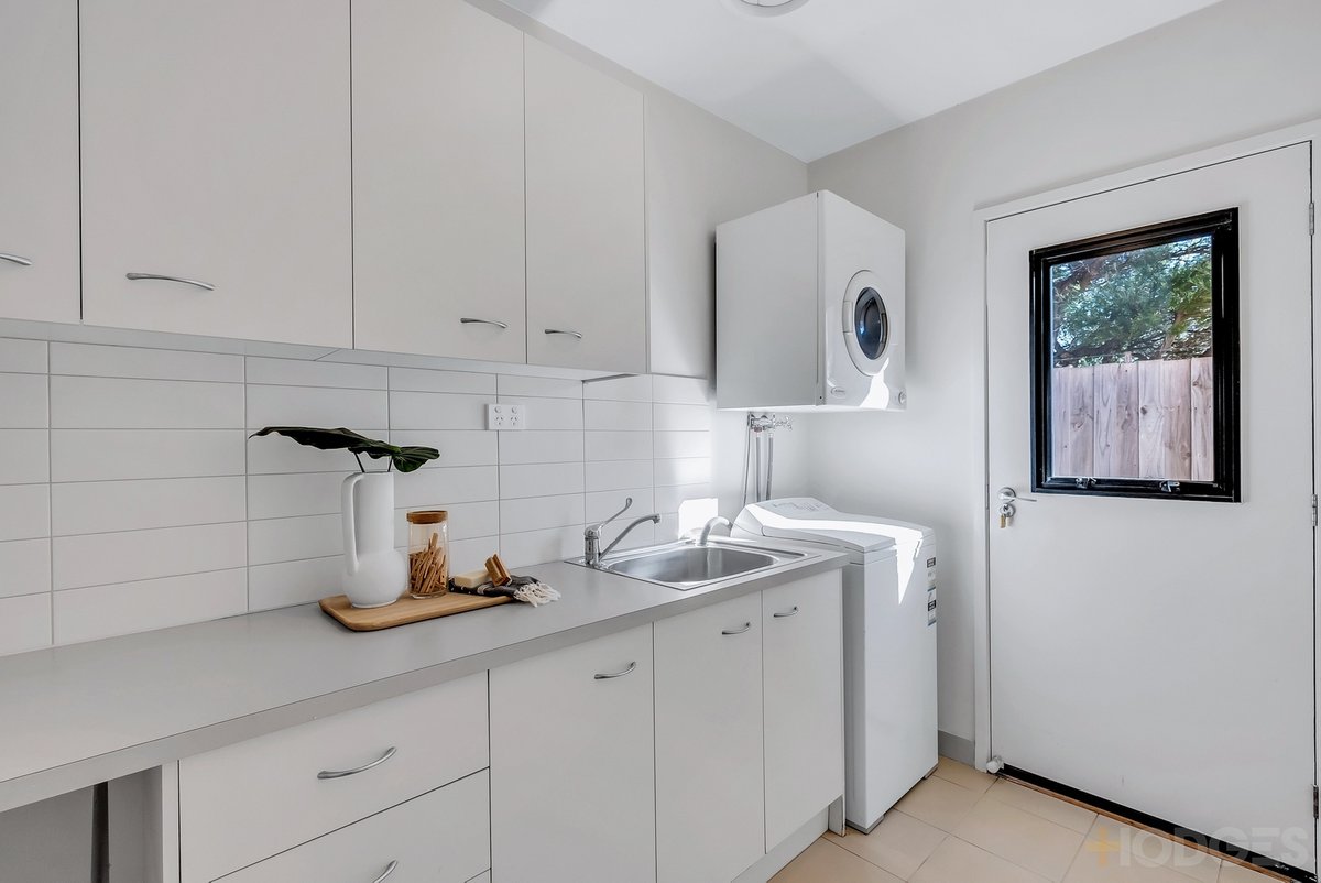 6 / 39 Brownfield Street Mordialloc - Residential for sale