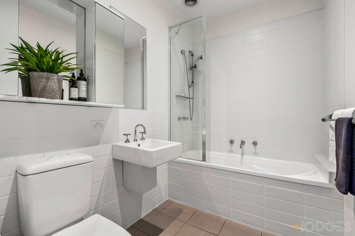 6 / 45 Grenville Street Hampton - Residential for sale