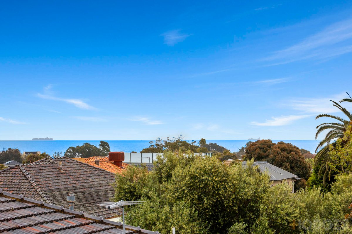 6 / 45 Grenville Street Hampton - Residential for sale