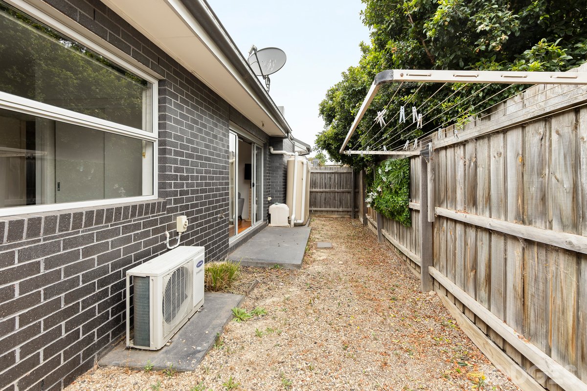 6 / 48 Stanhope Street West Footscray - Residential for sale