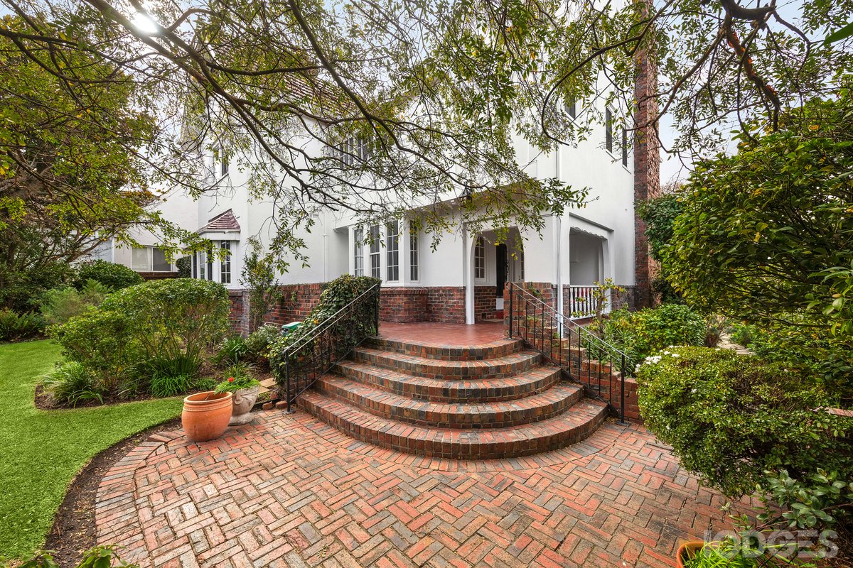 65 Fernhill Road Sandringham - Residential for sale