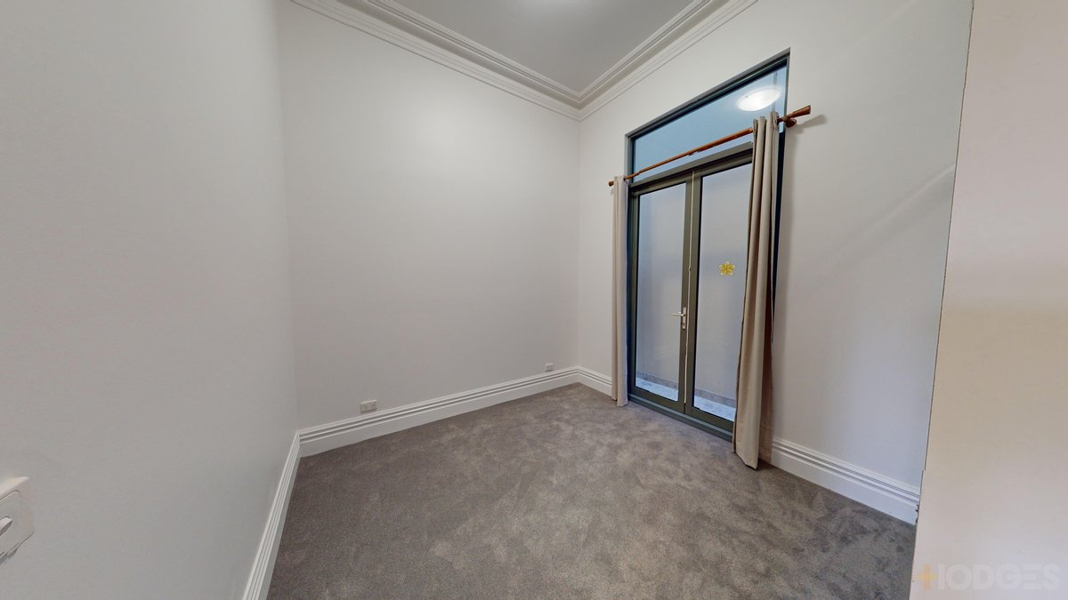 6 / 56 Beach Road Hampton - Residential for sale