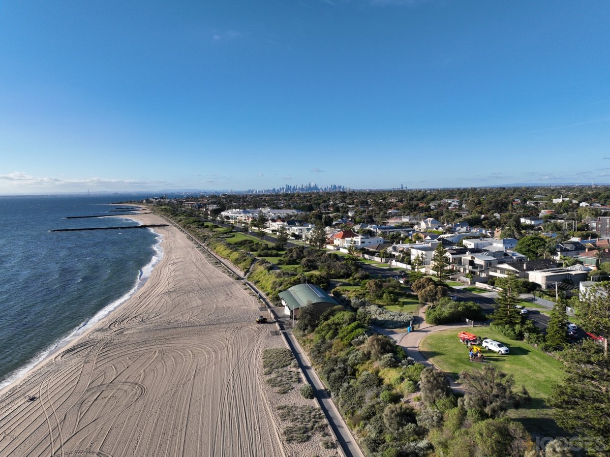 6 / 56 Beach Road Hampton - Residential for sale