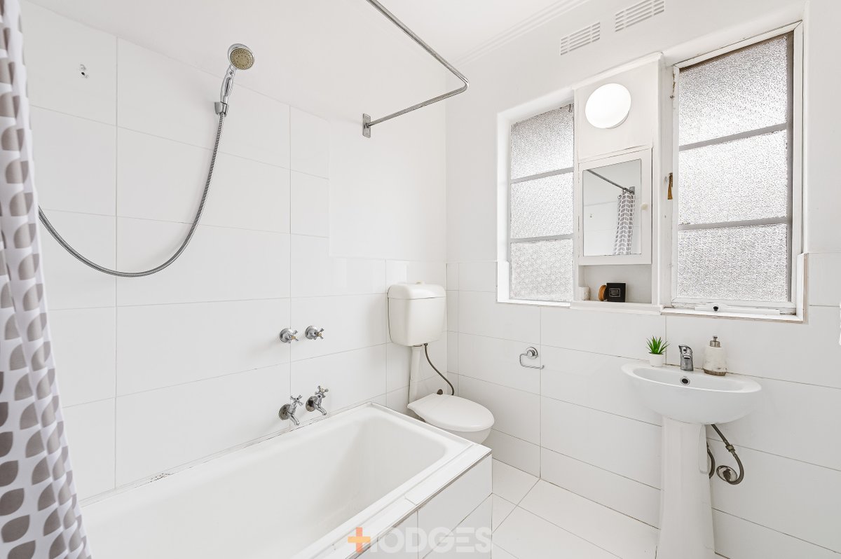 6 / 58 Queens Road  Melbourne - Residential for sale