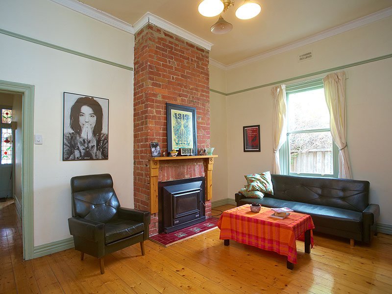 66 Queensville Street KINGSVILLE - Residential for sale