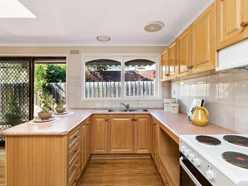 6 / 63 Everard Street FOOTSCRAY - Residential for sale